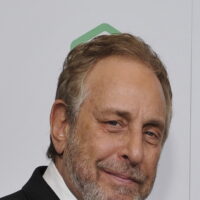 https://producersguild.org/wp-content/uploads/2021/01/Charles-Roven.jpg