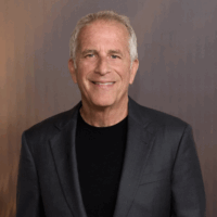 https://producersguild.org/wp-content/uploads/2025/10/Marc-Platt.png